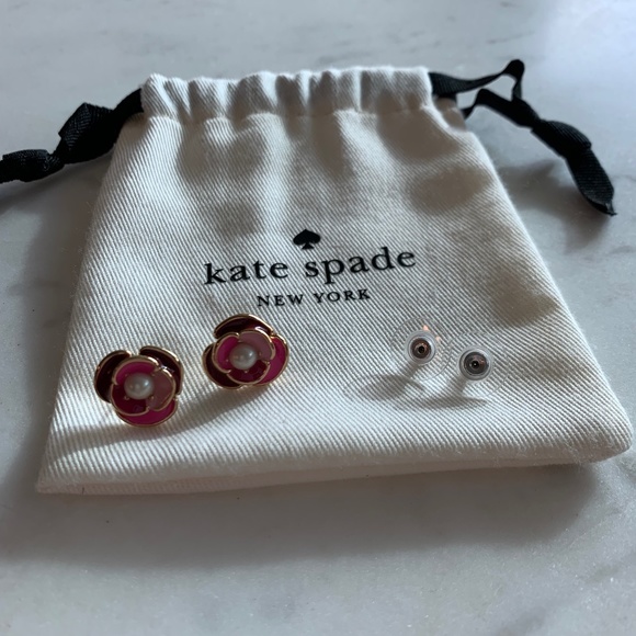 Kate Spade flower stud earrings - Picture 2 of 3